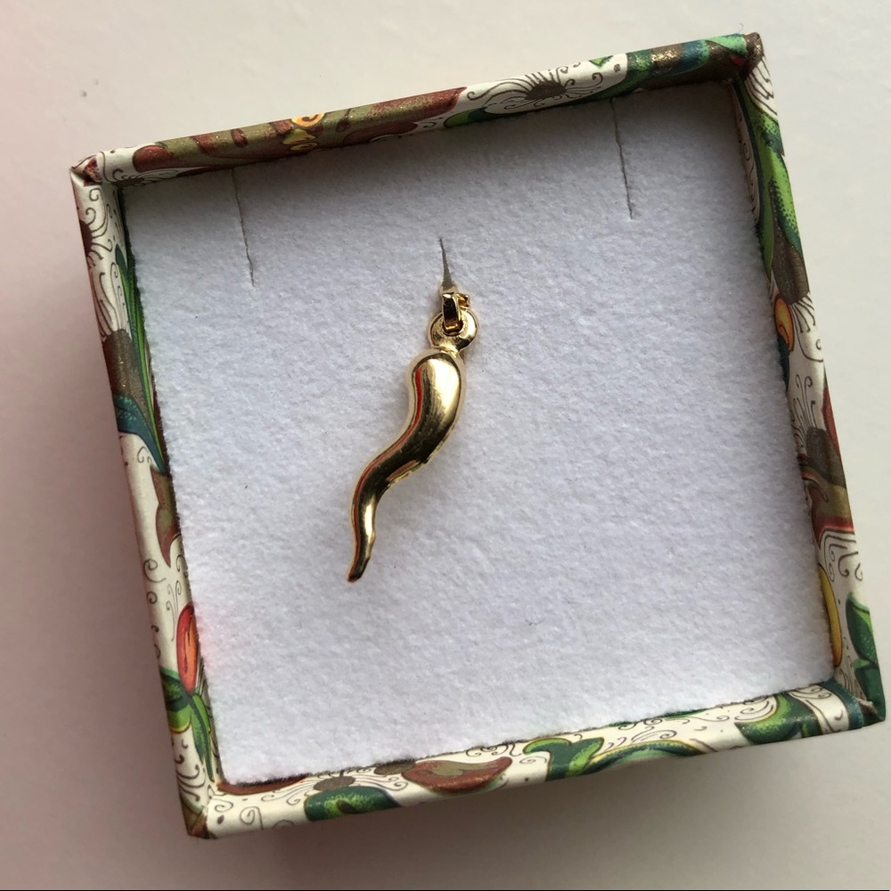 AUTHENTIC 18K ITALIAN GOLD HORN